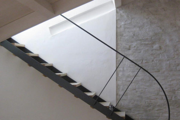 Palazzo storico Via Ardigò