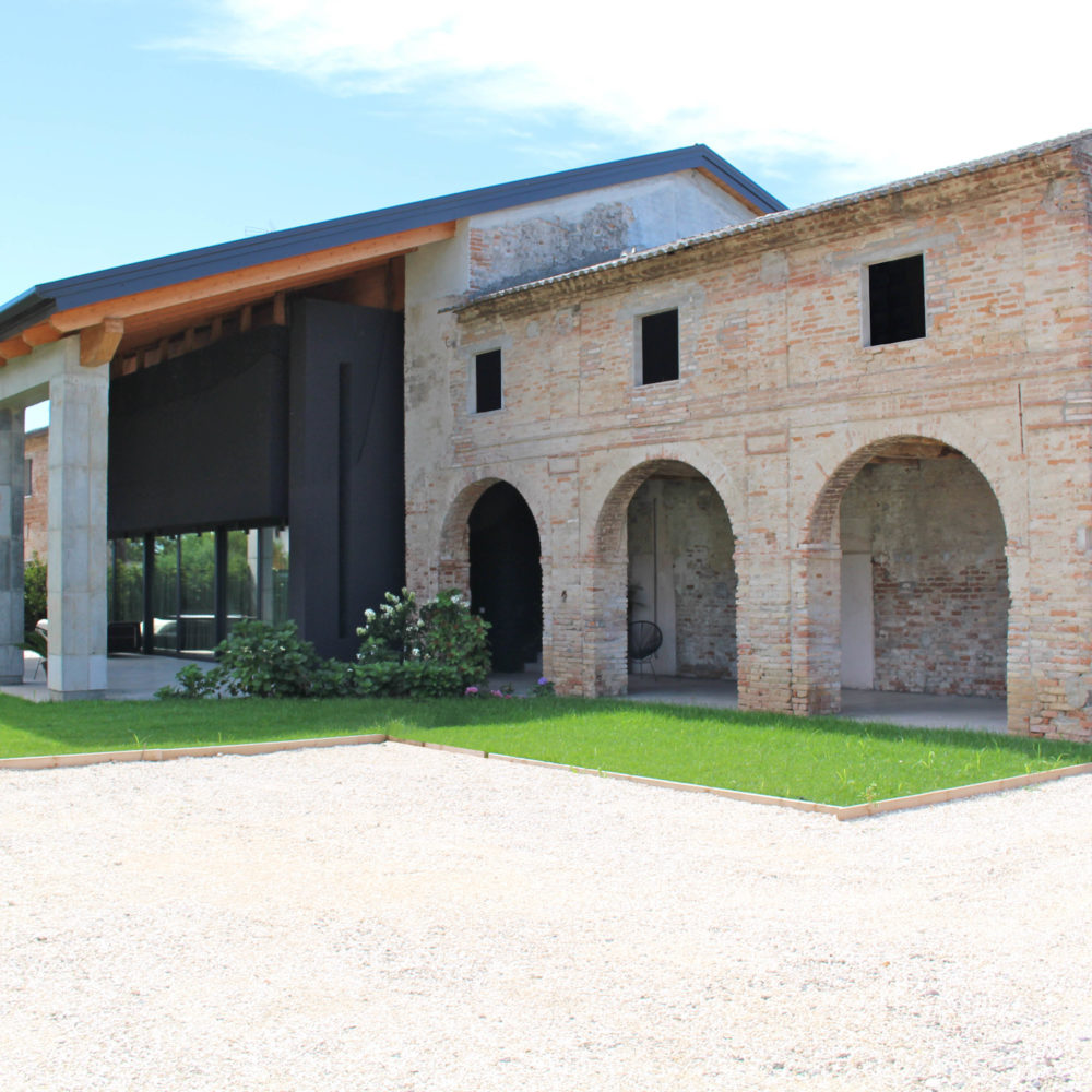 Nuova residenza in fabbricato rurale